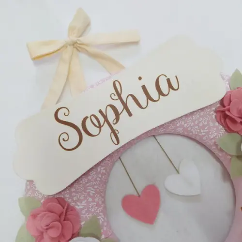 Guirlanda Passarinhos de Feltro Branco e Rosa Sophia