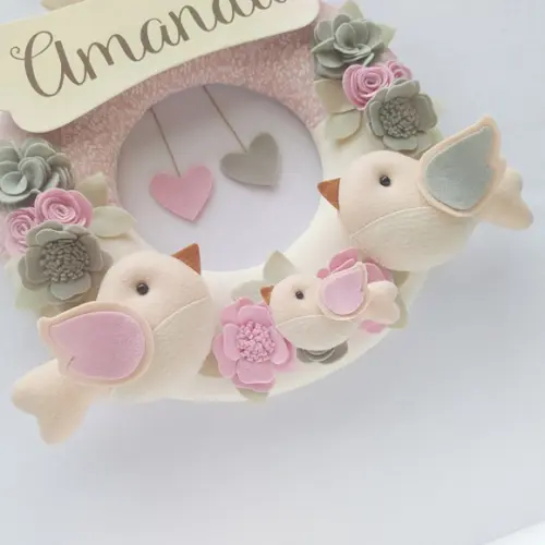 Guirlanda Passarinhos de Feltro Cinza e Rosa - Amanda