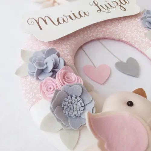 Guirlanda Passarinhos de Feltro Cinza e Rosa - Maria Luiza