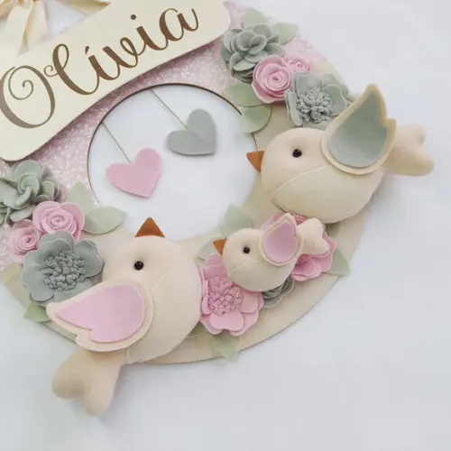 Guirlanda Passarinhos de Feltro Cinza e Rosa - Olívia