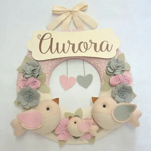 Guirlanda Passarinhos de Feltro Cinza e Rosa Aurora
