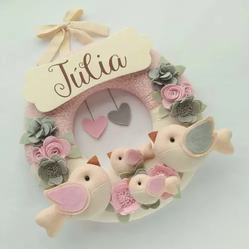 Guirlanda Passarinhos de Feltro Cinza e Rosa Júlia