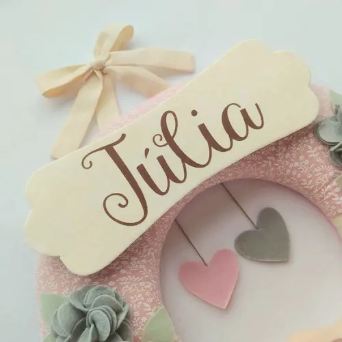 Guirlanda Passarinhos de Feltro Cinza e Rosa Júlia