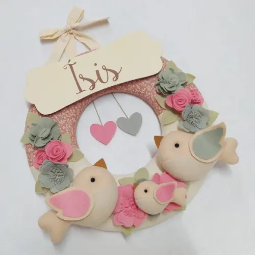 Guirlanda Passarinhos de Feltro Cinza e Rosa Isis