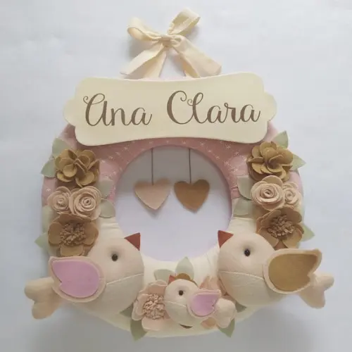 Guirlanda Passarinhos de Feltro Maternidade Nude Ana Clara