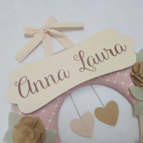 Guirlanda Passarinhos de Feltro Maternidade Nude Anna Laura