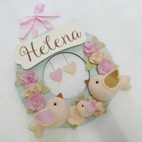 Guirlanda Passarinhos de Feltro Verde e Rosa - Helena