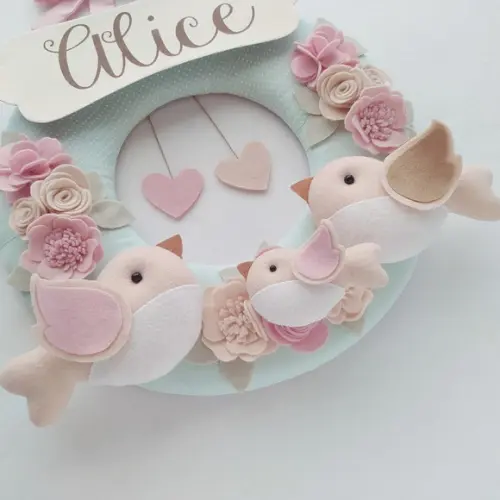 Guirlanda Passarinhos de Feltro Verde e Rosa - Alice