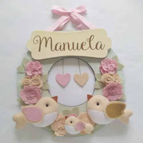 Guirlanda Passarinhos de Feltro Verde e Rosa - Manuela