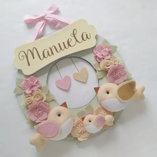 Guirlanda Passarinhos de Feltro Verde e Rosa - Manuela
