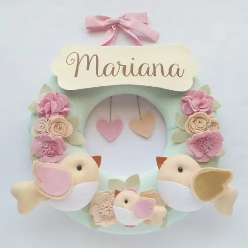Guirlanda Passarinhos de Feltro Verde e Rosa - Mariana