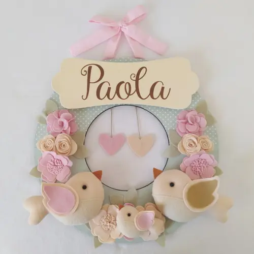 Guirlanda Passarinhos de Feltro Verde e Rosa - Paola