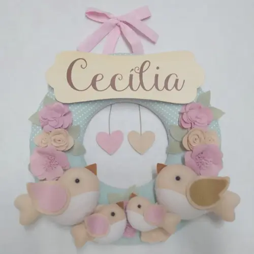 Guirlanda Passarinhos de Feltro Verde e Rosa Cecília
