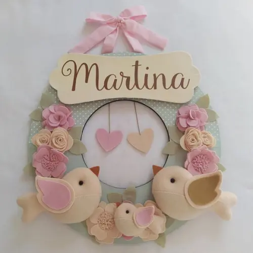 Guirlanda Passarinhos de Feltro Verde e Rosa Martina