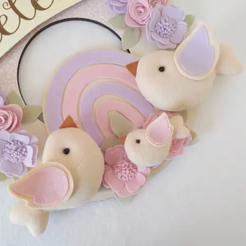 Guirlanda Passarinhos Lilás e Rosa Bebê Arco-íris- Helena