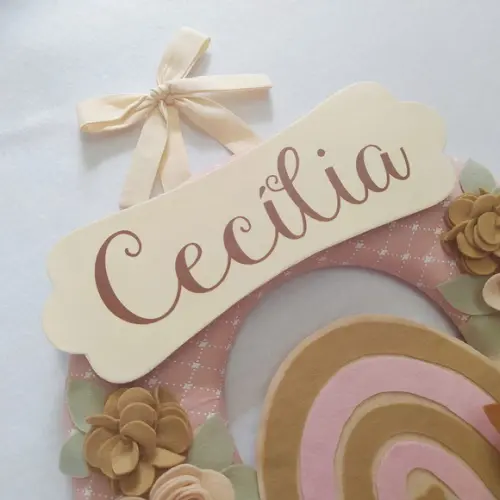 Guirlanda Passarinhos Nude Bebê Arco-íris- Cecília
