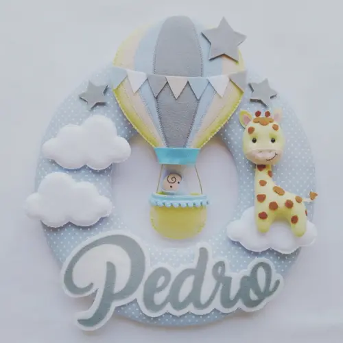 Guirlanda Porta de Maternidade Balão e Girafa - Pedro