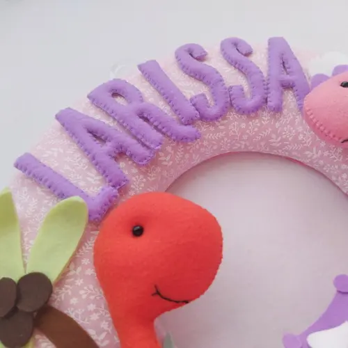 Guirlanda Porta de Maternidade Dinossauros - Larissa