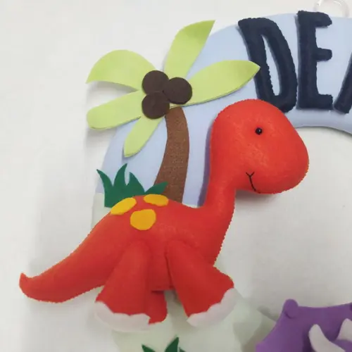 Guirlanda Porta de Maternidade Dinossauros de Feltro - Dean