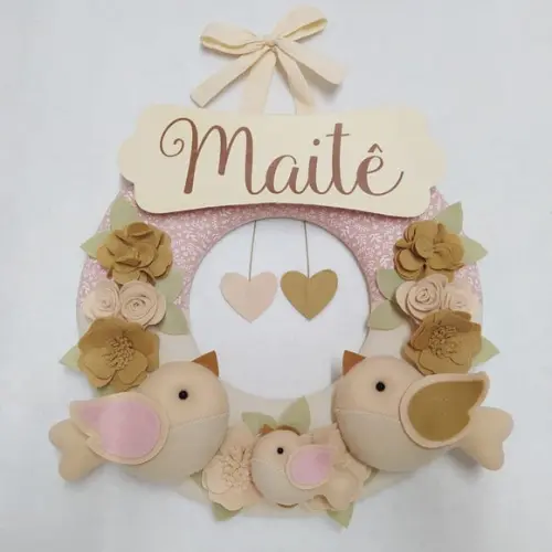 Guirlanda Porta de Maternidade Passarinhos Nude - Maitê