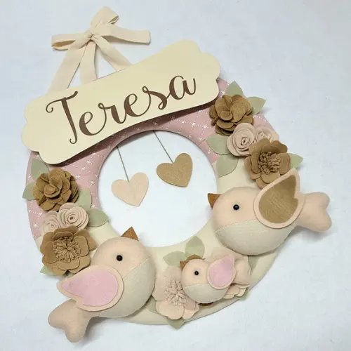 Guirlanda Porta de Maternidade Passarinhos Nude - Teresa