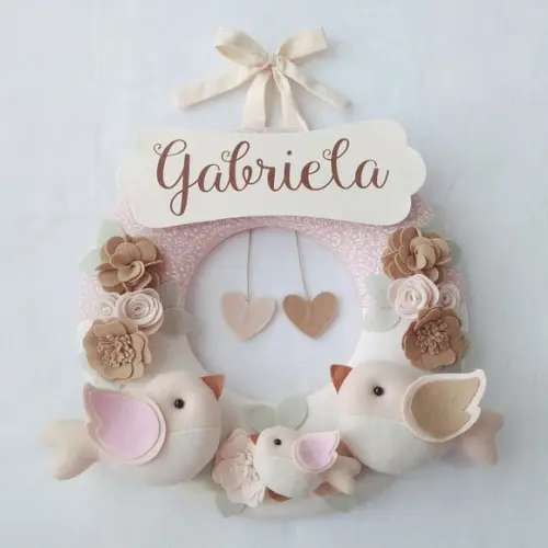 Guirlanda Porta de Maternidade Passarinhos Nude - Gabriela