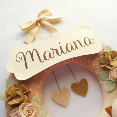 Guirlanda Porta de Maternidade Passarinhos Nude - Mariana