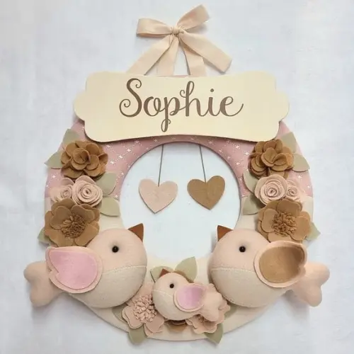 Guirlanda Porta de Maternidade Passarinhos Nude Sophie