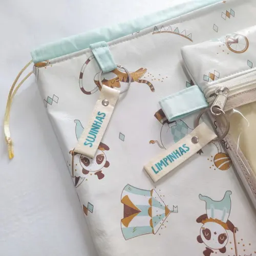 Kit Organizadores Roupa Limpa e Suja - Circo Animais Retrô