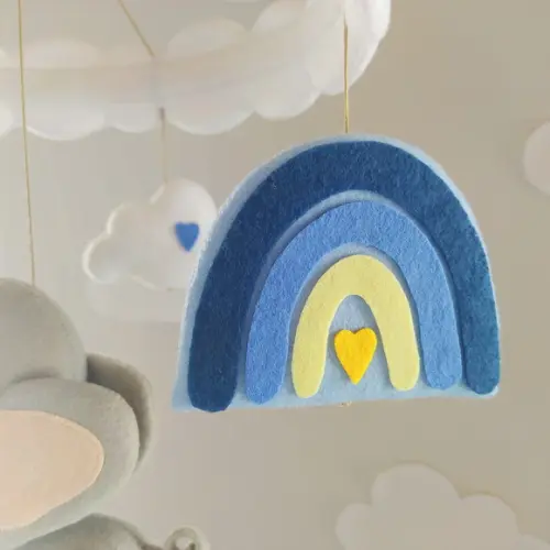 Móbile de Berço  Elefantinho nas Nuvens e Arco-íris Azul