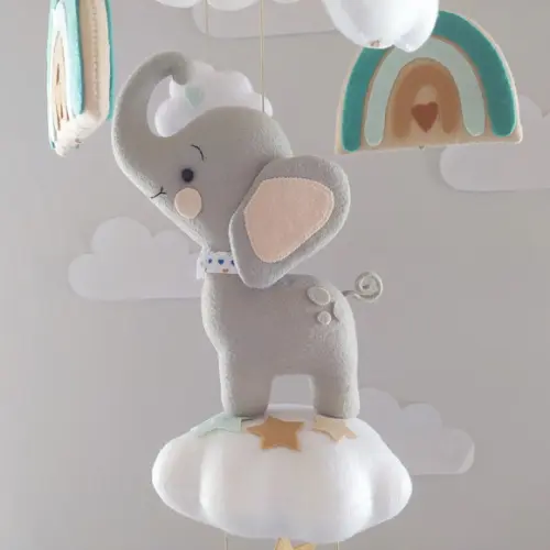 Móbile de Berço  Elefantinho nas Nuvens e Arco-íris Boho