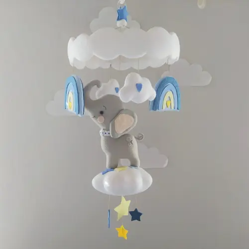 Móbile de Berço  Elefantinho nas Nuvens e Arco-íris Azul