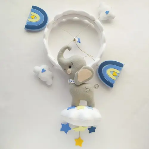 Móbile de Berço  Elefantinho nas Nuvens e Arco-íris Azul