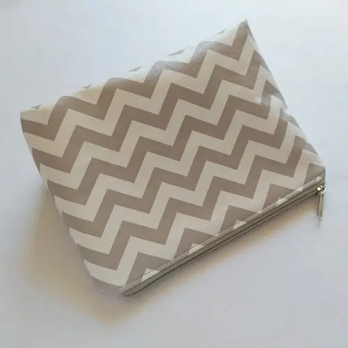 Necessaire Básica - Chevron Cinza