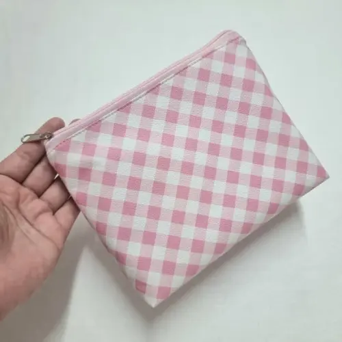 Necessaire Básica - Xadrez Rosa