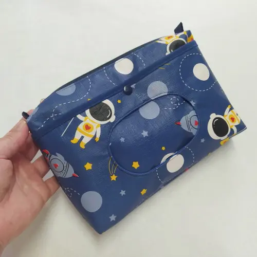Necessaire Porta Fraldas e Lenço Umedecido - Astronauta