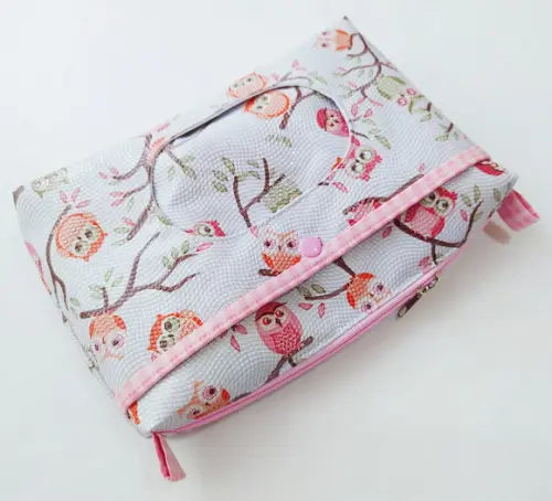 Necessaire Porta Fraldas e Lenço Umedecido - Corujas
