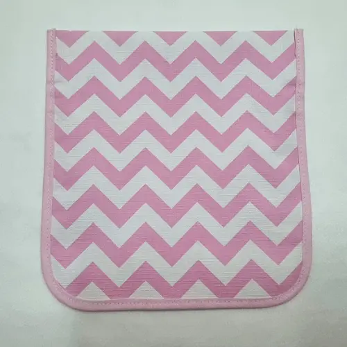 Porta Kit de Higiene - Chevron Rosa
