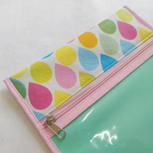 Porta Kit de Higiene - Gotas Coloridas