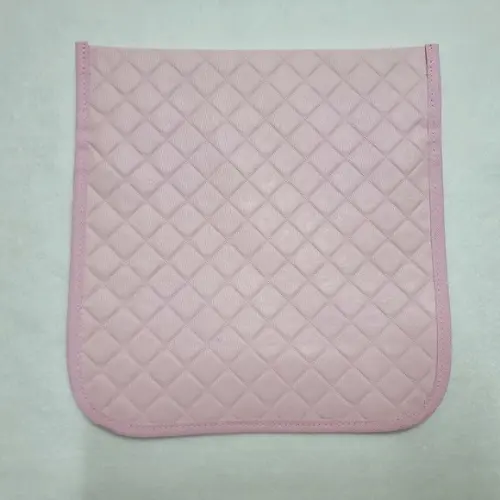 Porta Kit de Higiene - Matelassê Dijon Rosa Bebê
