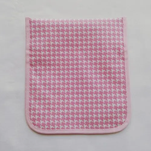 Porta Kit de Higiene - Pied de Poule Rosa