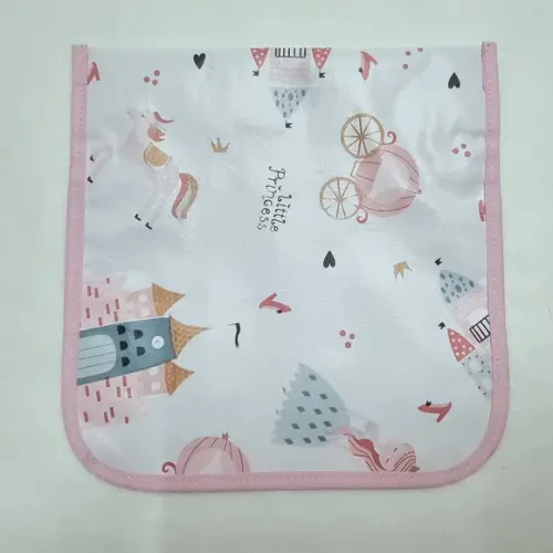 Porta Kit de Higiene - Princesas e Castelo