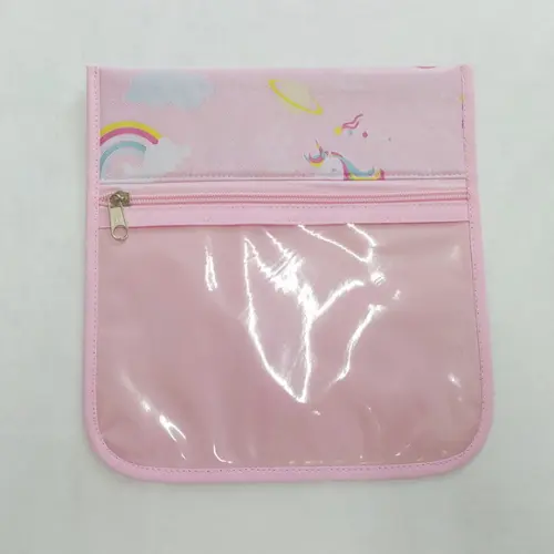 Porta Kit de Higiene - Unicórnio Arco-íris