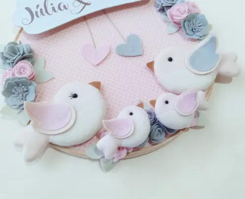 Quadro Bastidor Passarinhos - Gêmeas Júlia e Vitória