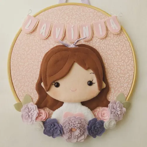 Quadro Bastidor Porta de Maternidade Menininha - Lavínia