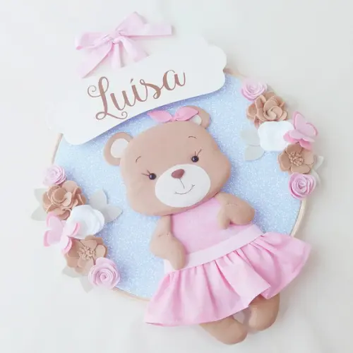 Quadro Bastidor Porta Maternidade Ursinha e Flores - Luísa