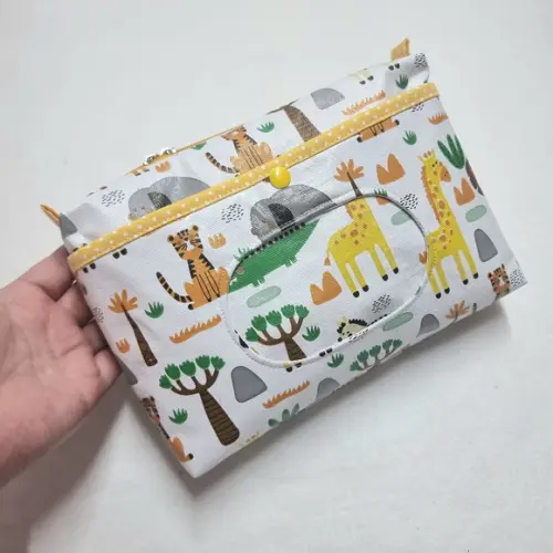 Saco Impermeável + Necessaire Porta Fralda - Safari ou Selva