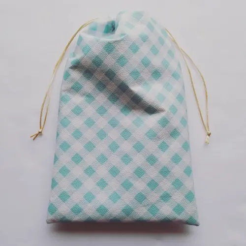 Saco Impermeável para Roupas 18x30 - Xadrez Verdinho