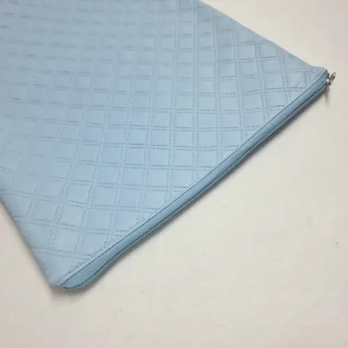 Saco Impermeável para Roupas 28x40 com Zíper - Azul Bebê