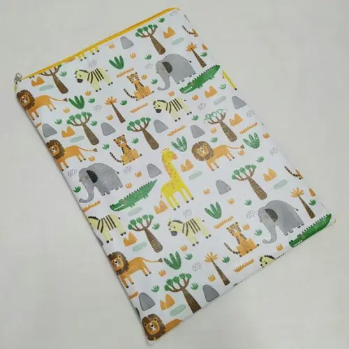 Saco Impermeável para Roupas com Zíper - Safari ou Selva